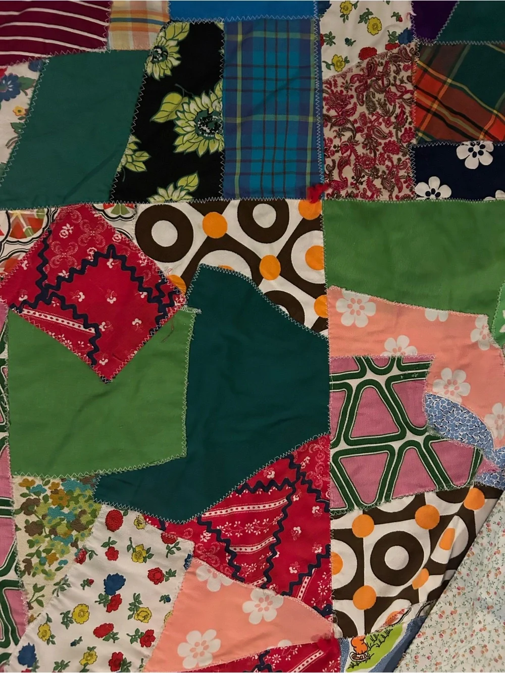 Vintage Patchwork Quilted Bedspread - Multicolor